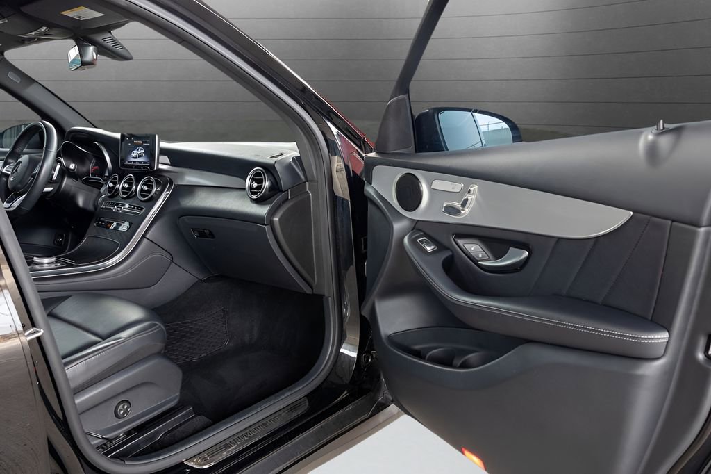 Used 2019 Mercedes-Benz GLC 300 image 74