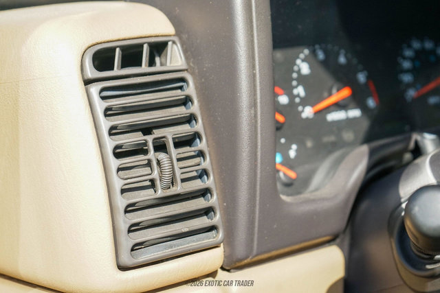 Used 2002 Jeep Wrangler Sahara AWD/4WD image 44