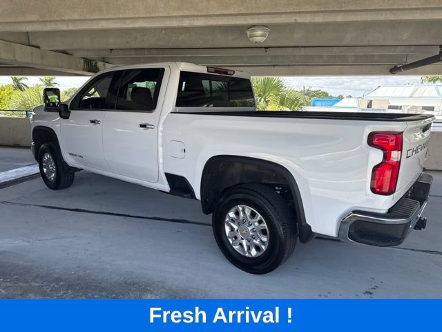 Used 2024 Chevrolet Silverado 3500 LTZ w/ LTZ Convenience Package AWD/4WD image 16