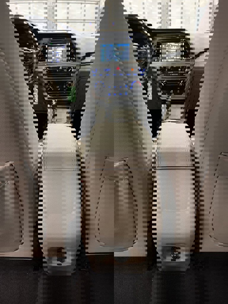 Used 2016 Hyundai Sonata SE w/ Cargo Package image 30