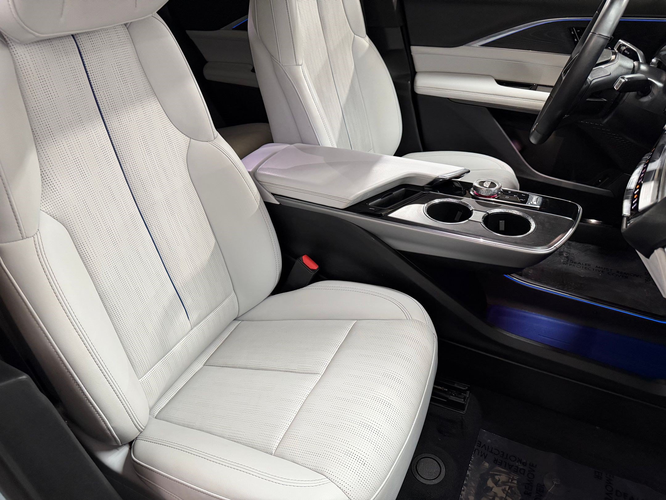 Certified 2024 Cadillac Lyriq Luxury RWD image 49