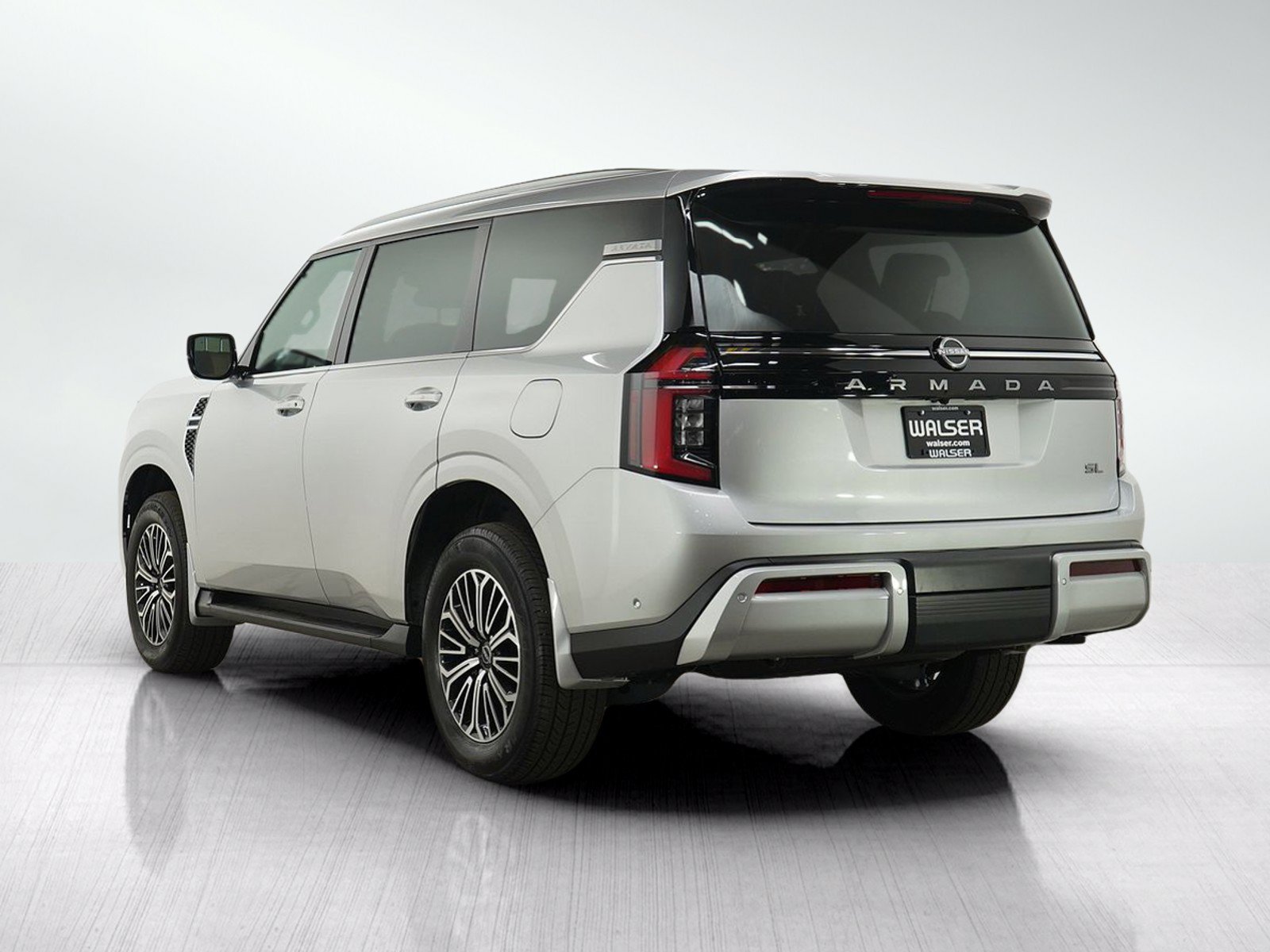 Certified 2025 Nissan Armada SL AWD/4WD image 3