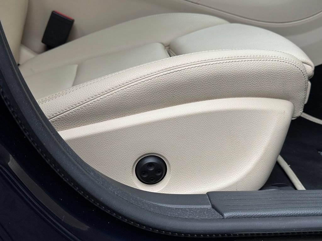 Used 2018 Mercedes-Benz CLA 250 4MATIC image 31