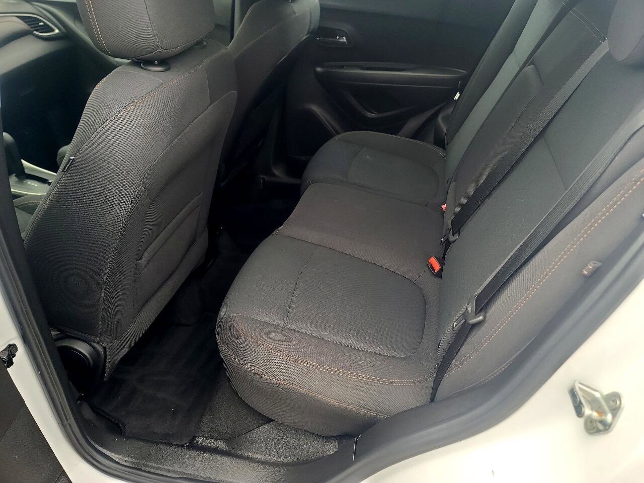 Used 2018 Chevrolet Trax LS image 11