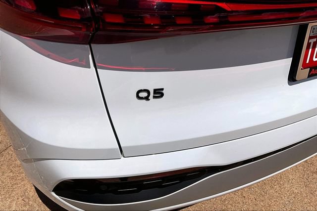 Certified 2025 Audi Q5 Premium w/ Premium Plus AWD/4WD image 33