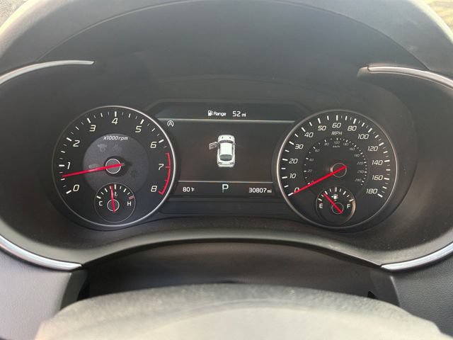 Used 2023 Kia Stinger GT2 w/ Red Interior Color Package RWD image 9