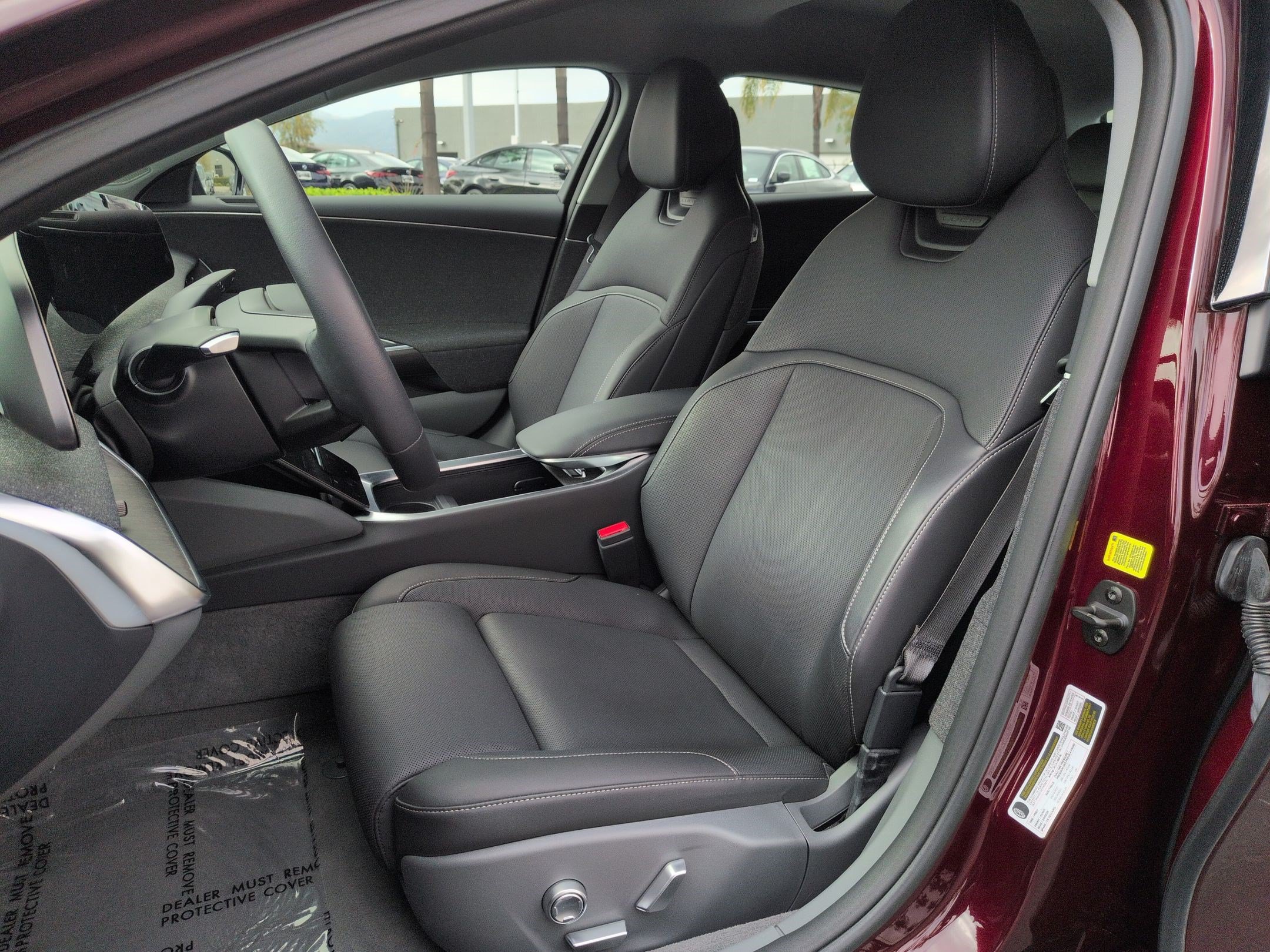 Used 2025 Lucid Air Touring AWD/4WD image 16