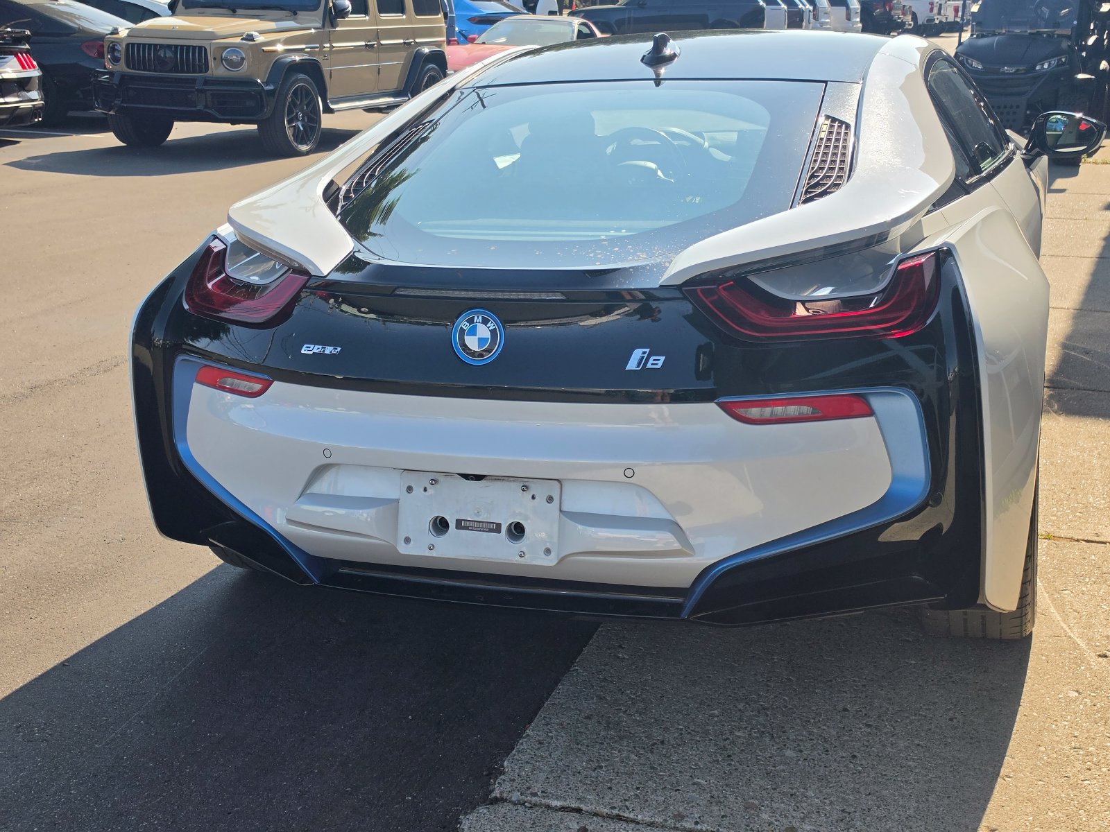 Used 2015 BMW i8 AWD/4WD image 6