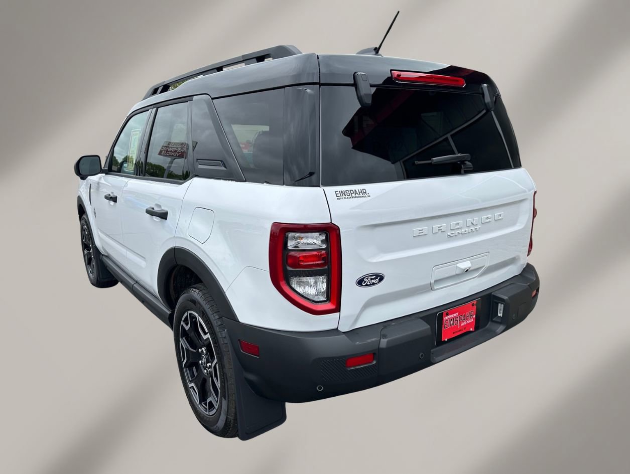 Used 2026 Ford Bronco Sport Outer Banks w/ Outer Banks Tech Package+ AWD/4WD image 13