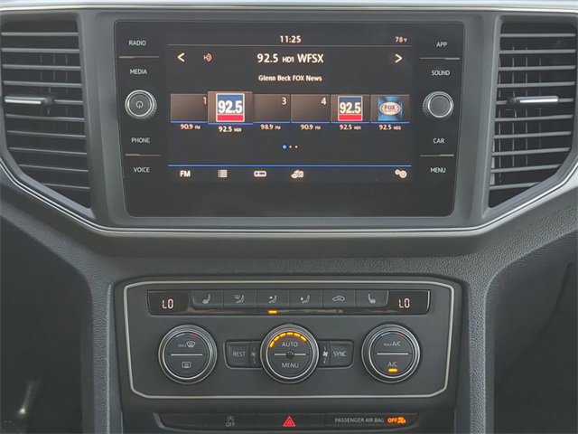 Used 2019 Volkswagen Atlas SE w/ Towing Package image 18