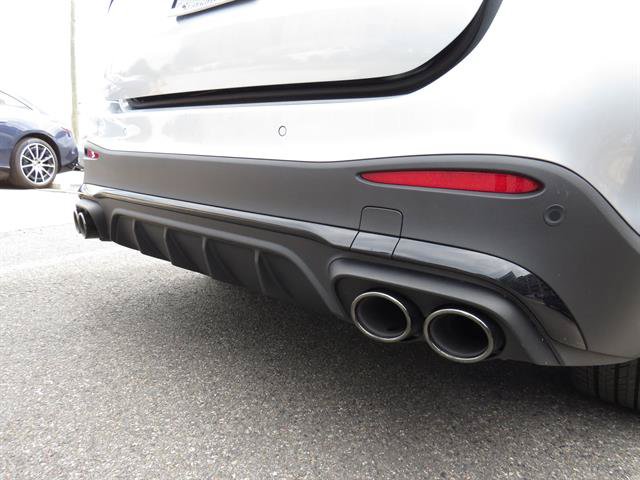 Used 2025 Mercedes-Benz GLC 43 AMG 4MATIC image 35