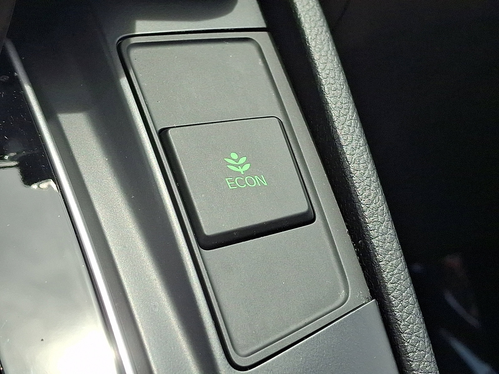 Used 2019 Honda CR-V EX image 24