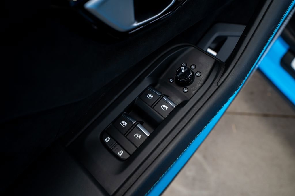 Used 2023 Lamborghini Urus Performante image 39