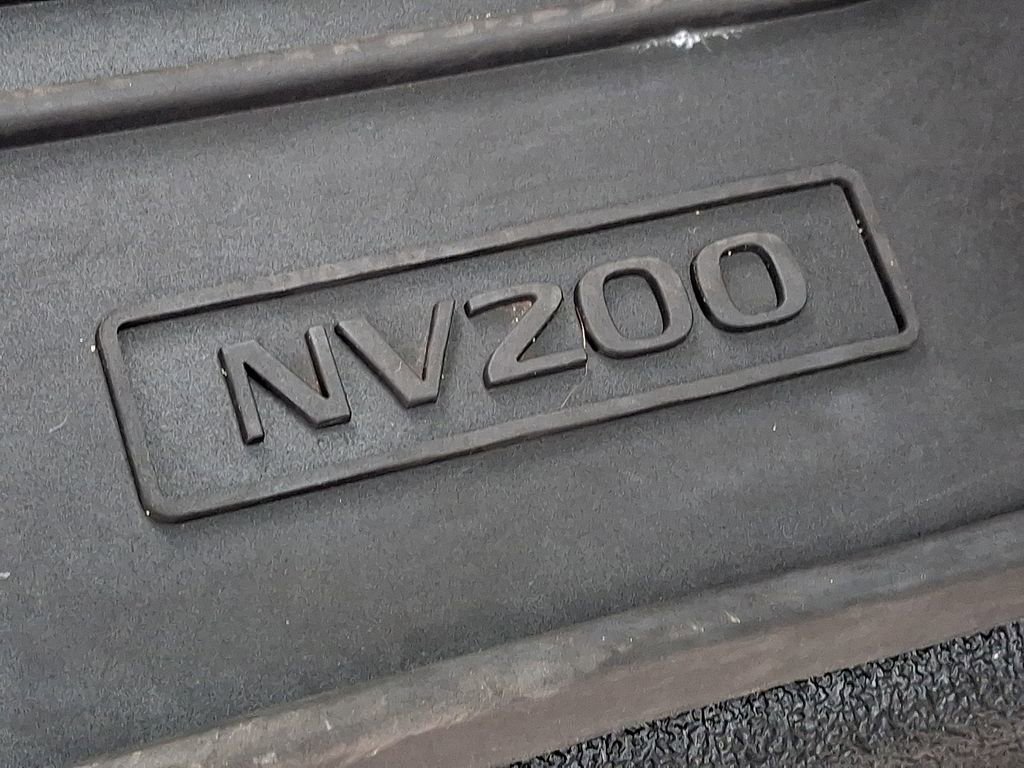 Used 2020 Nissan NV200 S FWD image 29