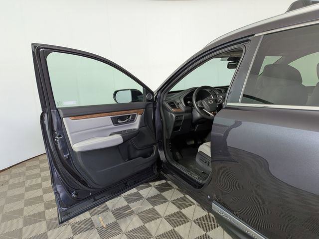Used 2019 Honda CR-V Touring image 16