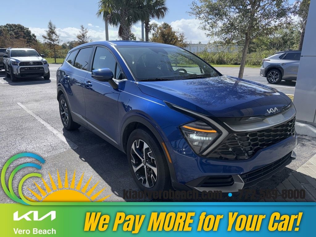 Used 2024 Kia Sportage EX image 1