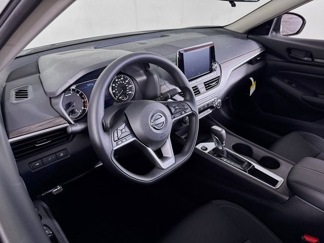 New 2026 Nissan Altima 2.5 SV FWD image 9