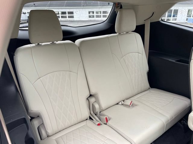 Used 2022 Buick Enclave Avenir w/ LPO, Floor Liner Package FWD image 42