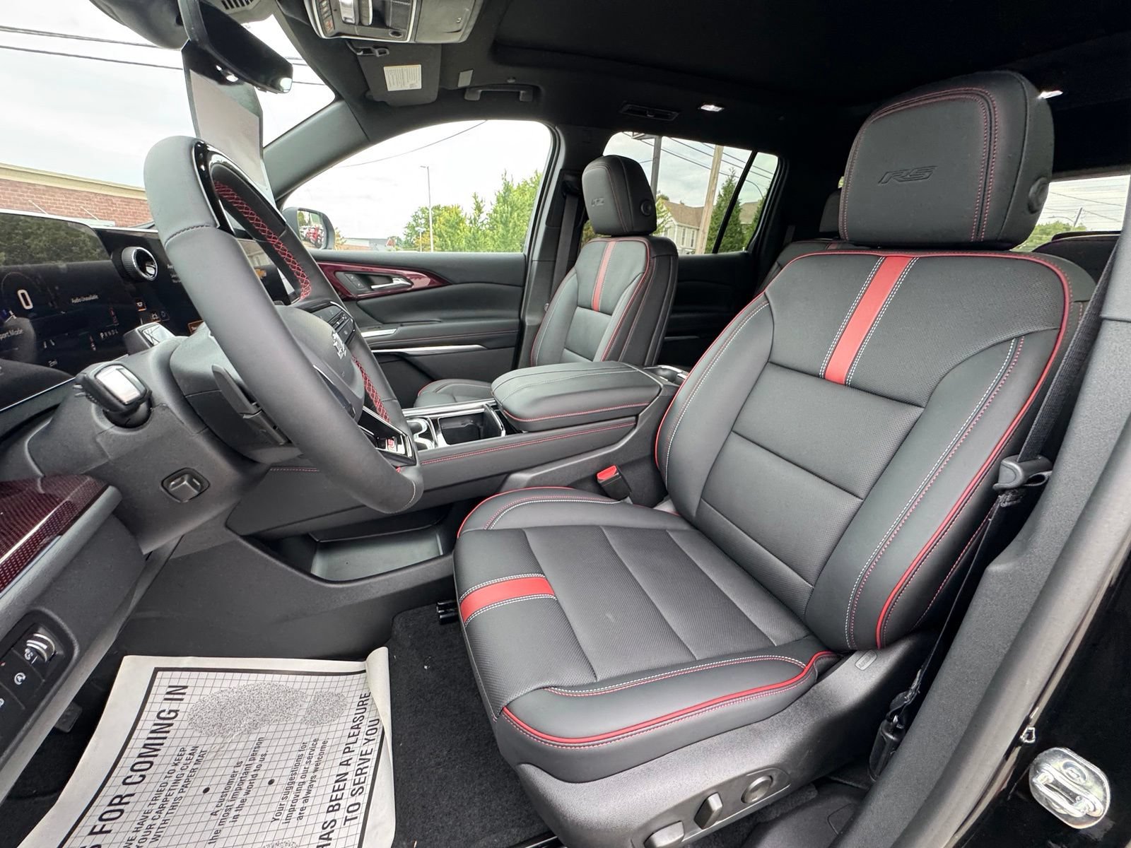 New 2027 Chevrolet Traverse RS AWD/4WD image 16