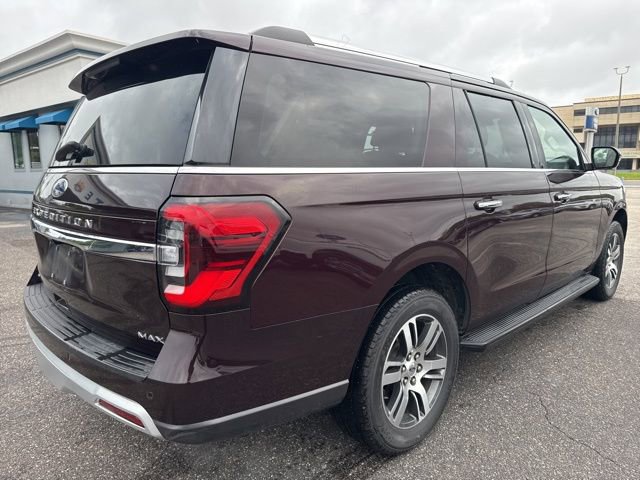 Used 2023 Ford Expedition Max Limited image 5