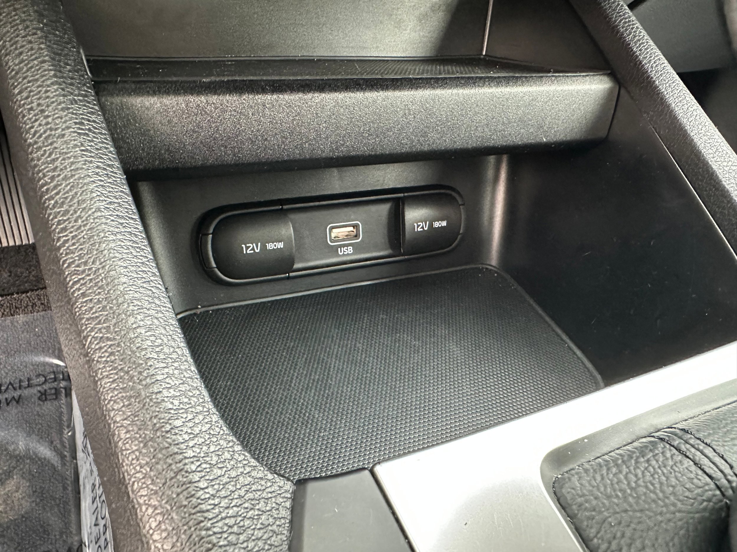 Used 2023 Kia Forte LXS image 32