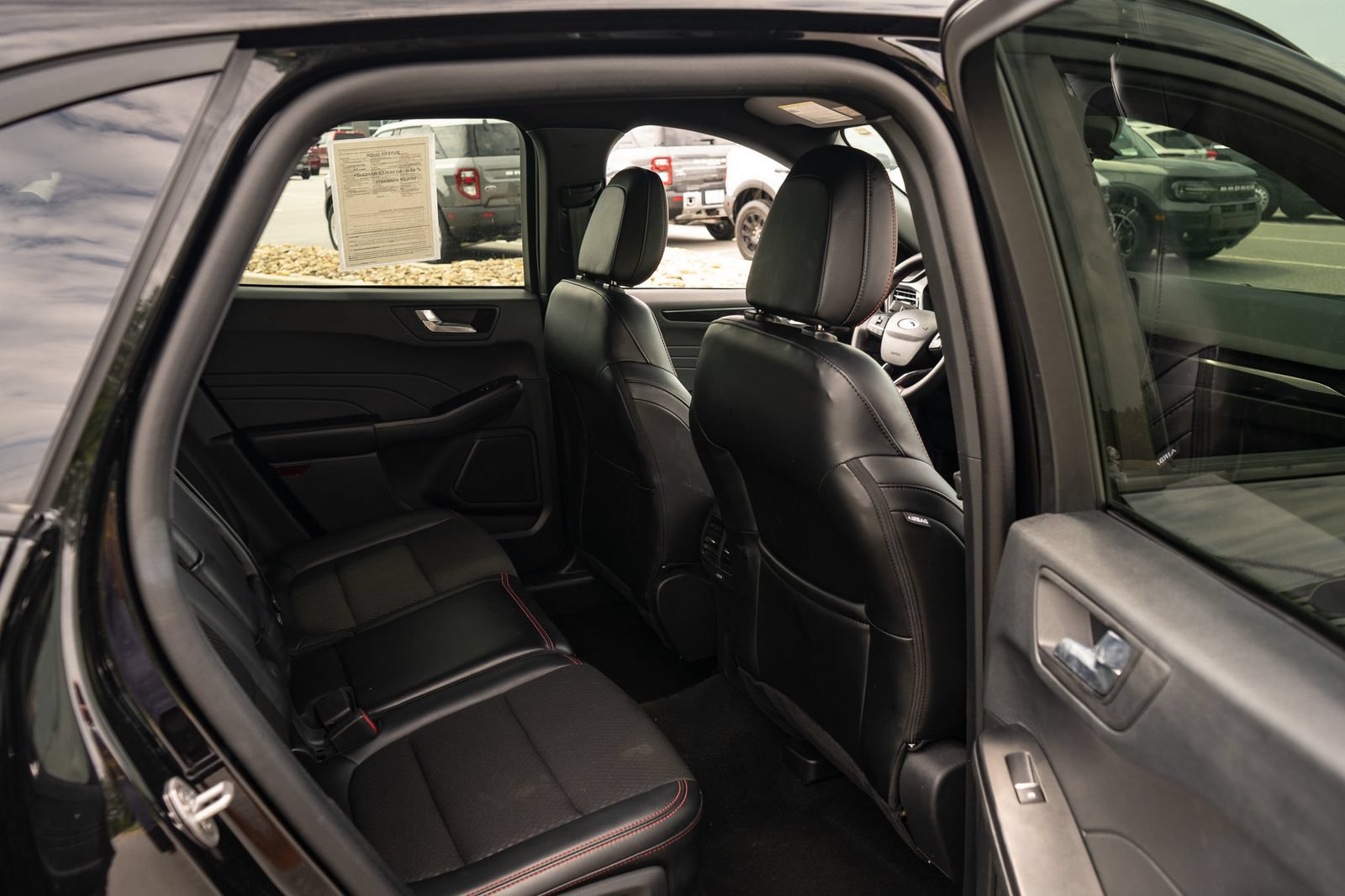 Used 2025 Ford Escape ST-Line AWD/4WD image 20