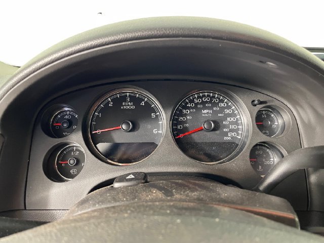 Used 2009 Chevrolet Suburban 2500 LS w/ Skid Plate Package AWD/4WD image 5