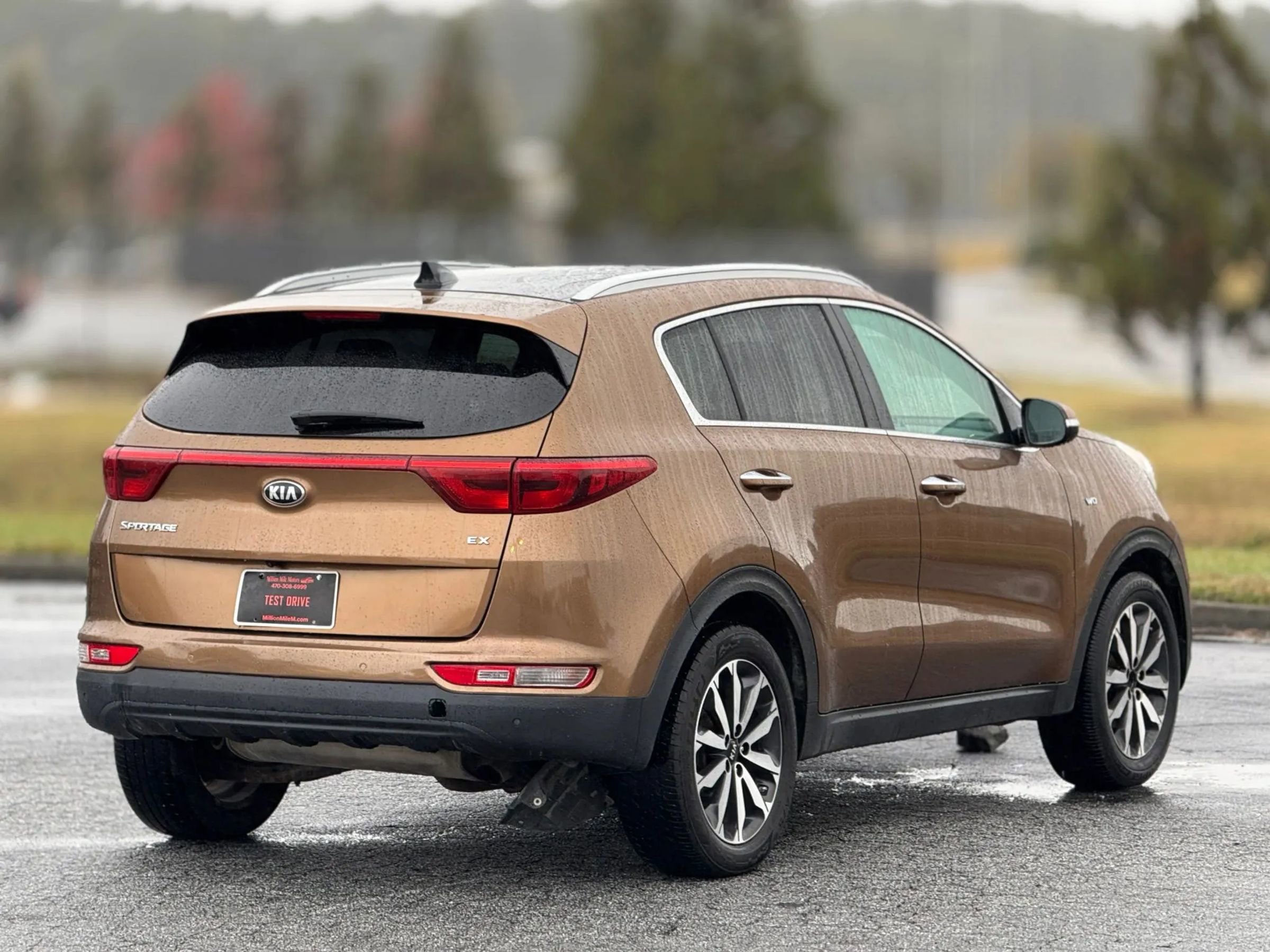 Used 2017 Kia Sportage EX w/ EX Technology Package image 9