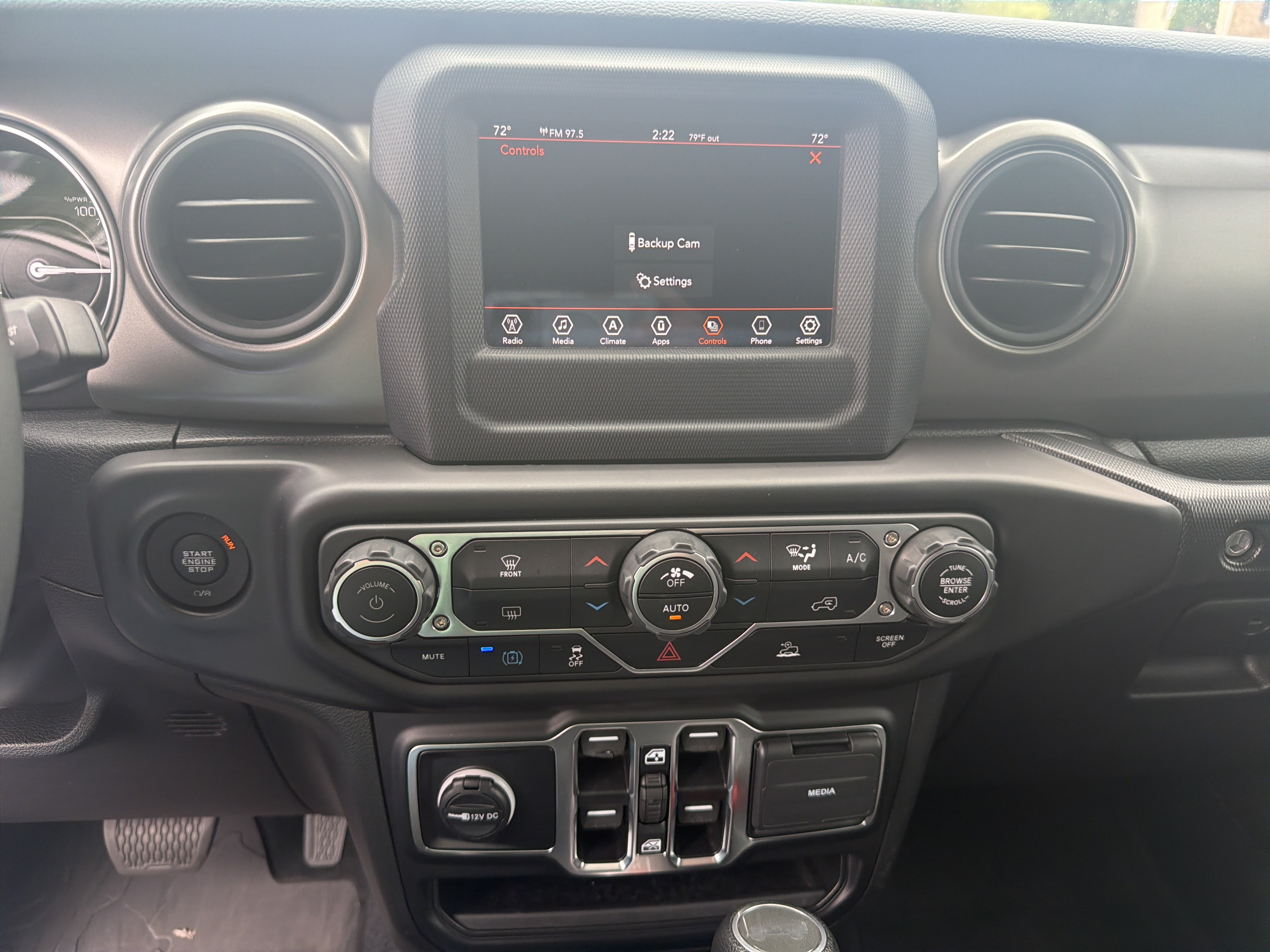 Certified 2023 Jeep Wrangler Unlimited w/ Convenience Group AWD/4WD image 27