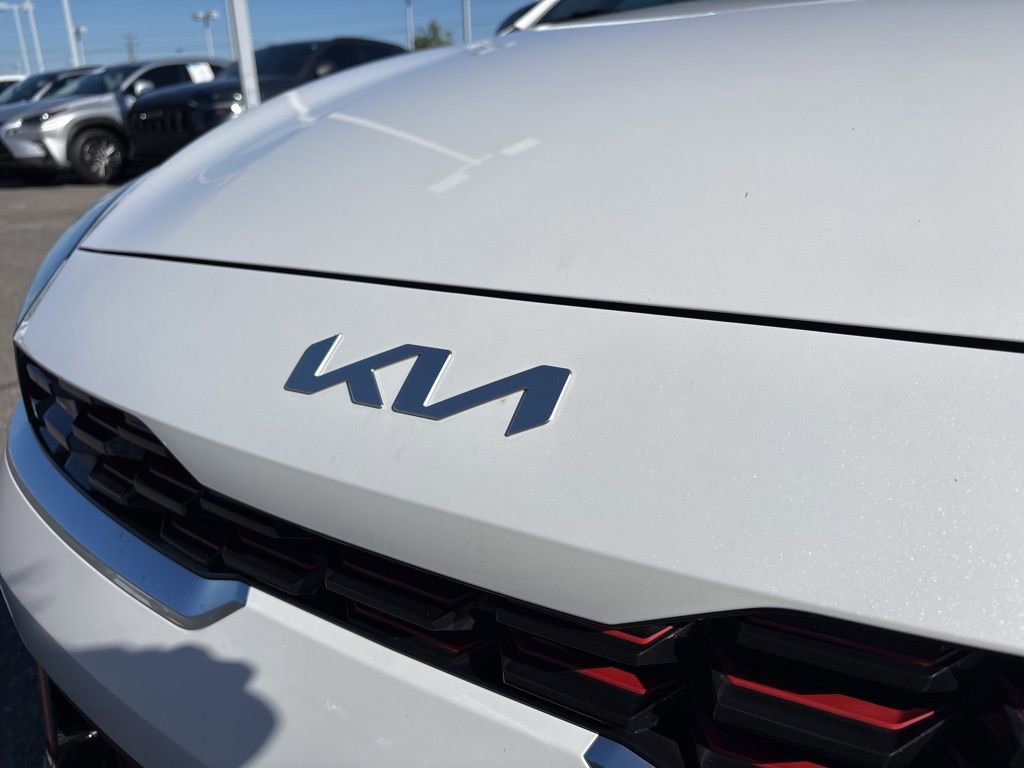 Used 2023 Kia Forte GT-Line w/ GT-Line Technology Package image 11