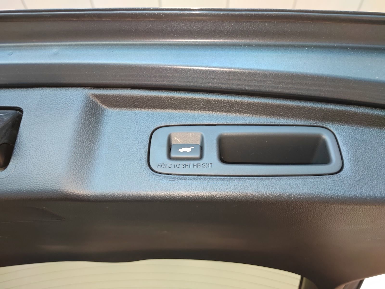 Used 2025 Honda CR-V Sport Touring image 17