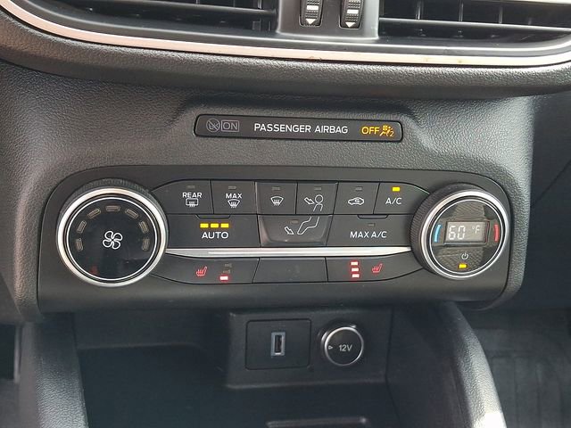 Used 2020 Ford Escape SE image 13
