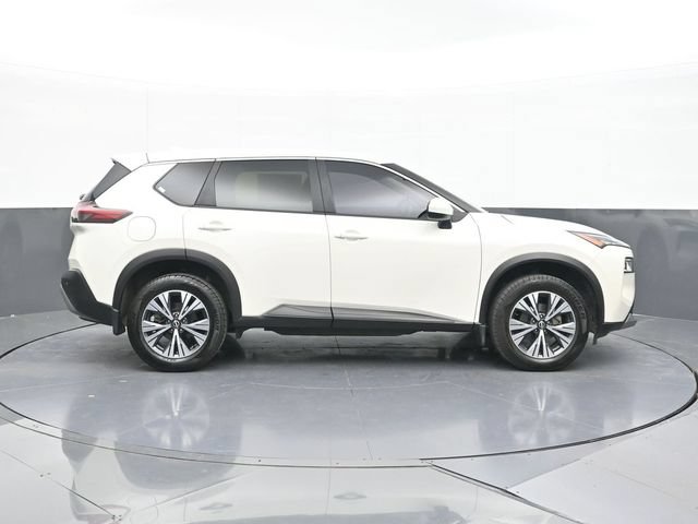 Used 2023 Nissan Rogue SV FWD image 16