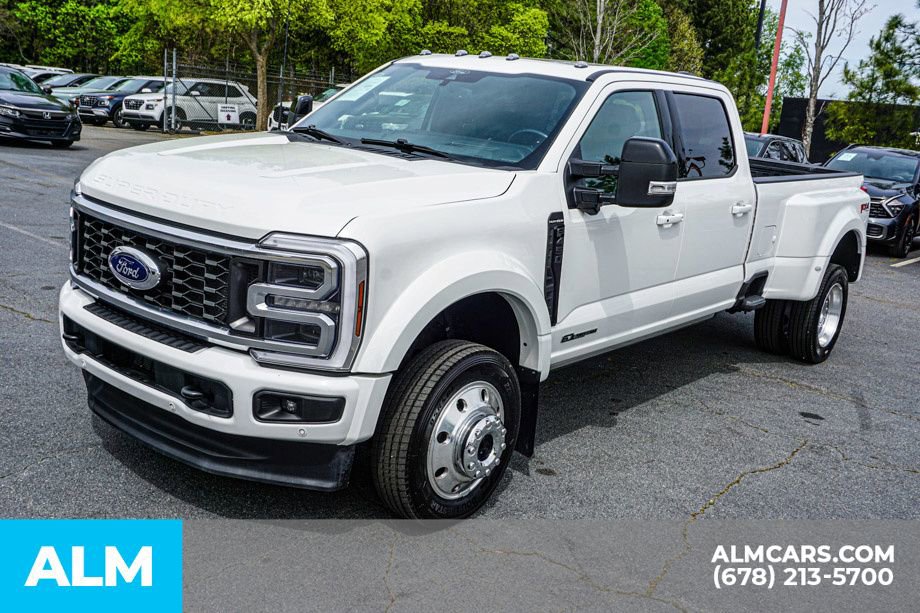 Used 2025 Ford F450 Platinum w/ FX4 Off-Road Package image 15