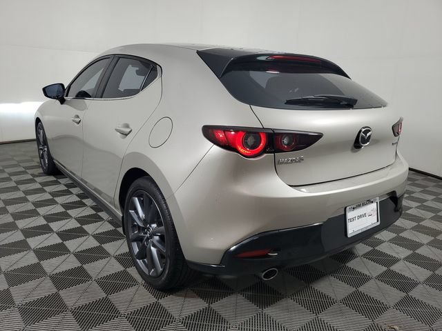 Used 2022 MAZDA MAZDA3 s FWD image 4