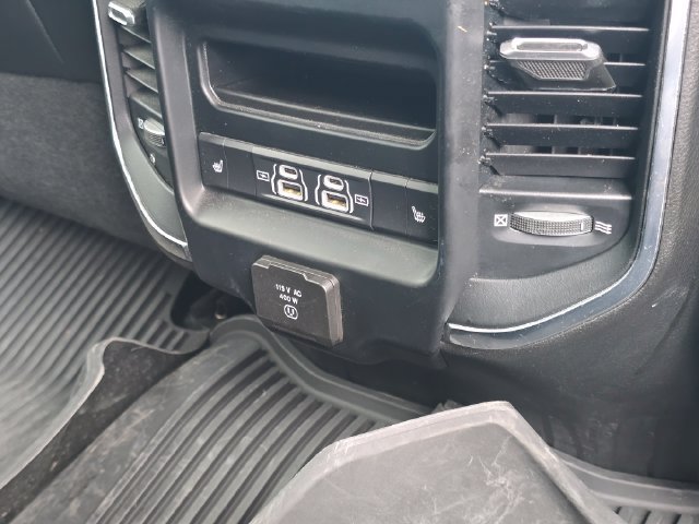 Used 2023 RAM 2500 Laramie AWD/4WD image 42