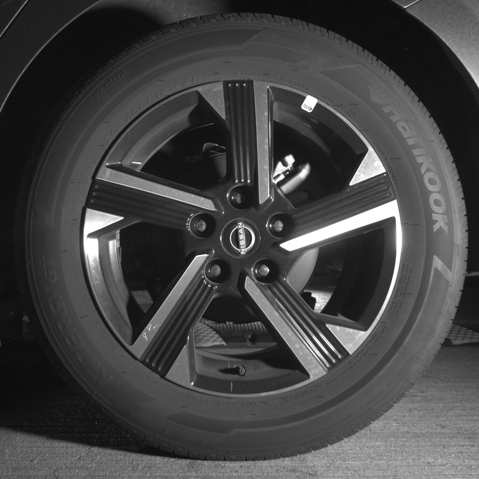 Used 2025 Nissan Sentra SV image 14