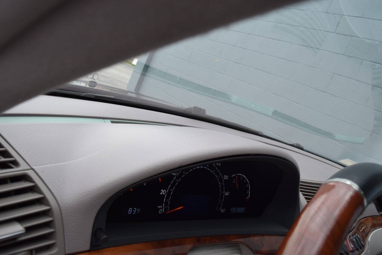 Used 2001 Mercedes-Benz S 500 image 30