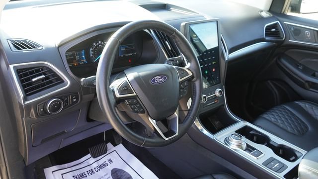 Used 2024 Ford Edge Titanium image 17