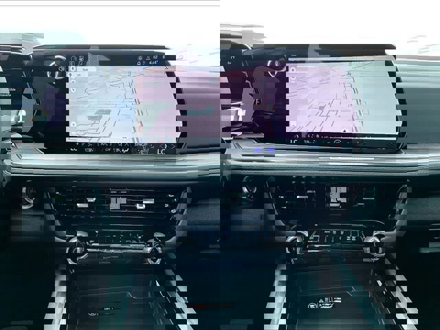 New 2026 Chevrolet Suburban Premier image 12