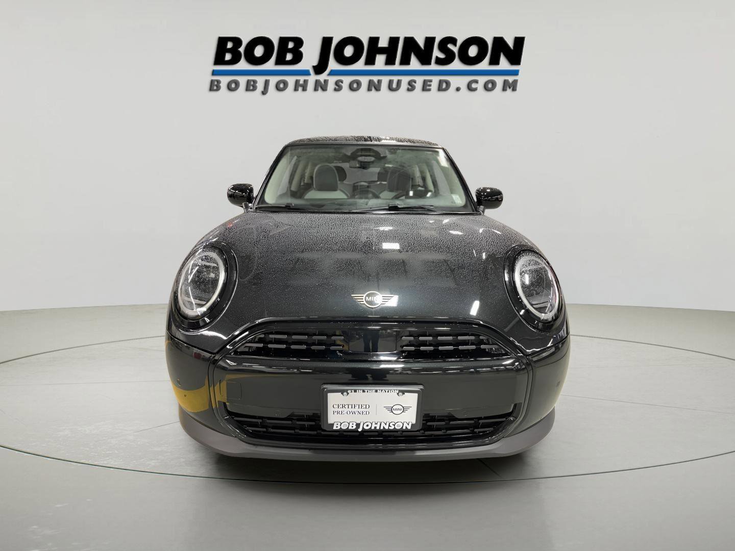 Used 2025 MINI Cooper 2-Door Hardtop image 8