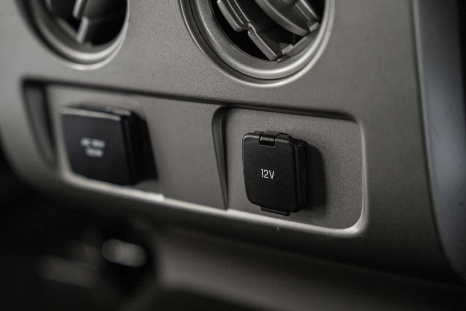 Used 2013 Ford F150 FX4 w/ Luxury Equipment Group image 37