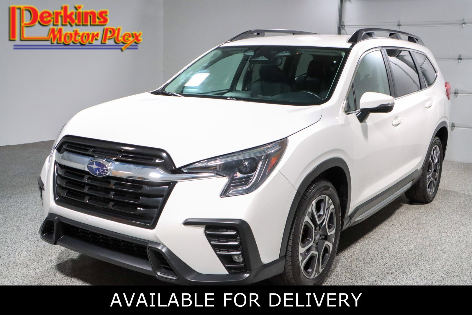 Used 2023 Subaru Ascent Limited AWD/4WD image 1