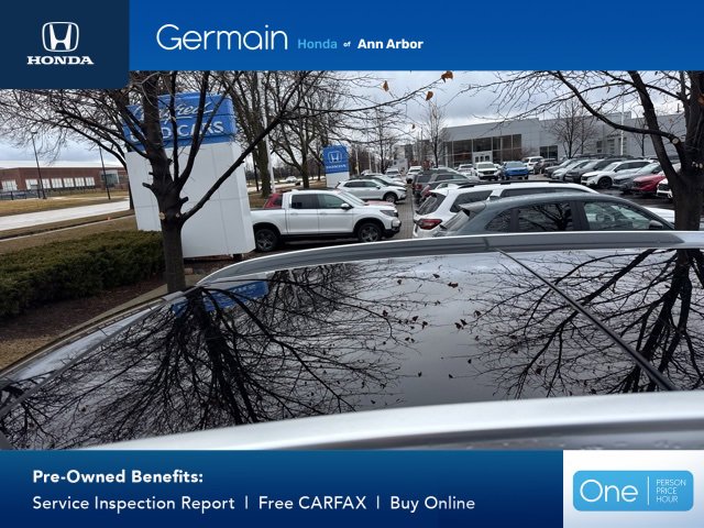 Used 2020 Mercedes-Benz GLC 300 4MATIC image 16