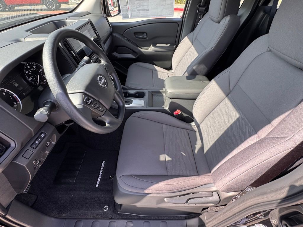 New 2026 Nissan Frontier S image 9