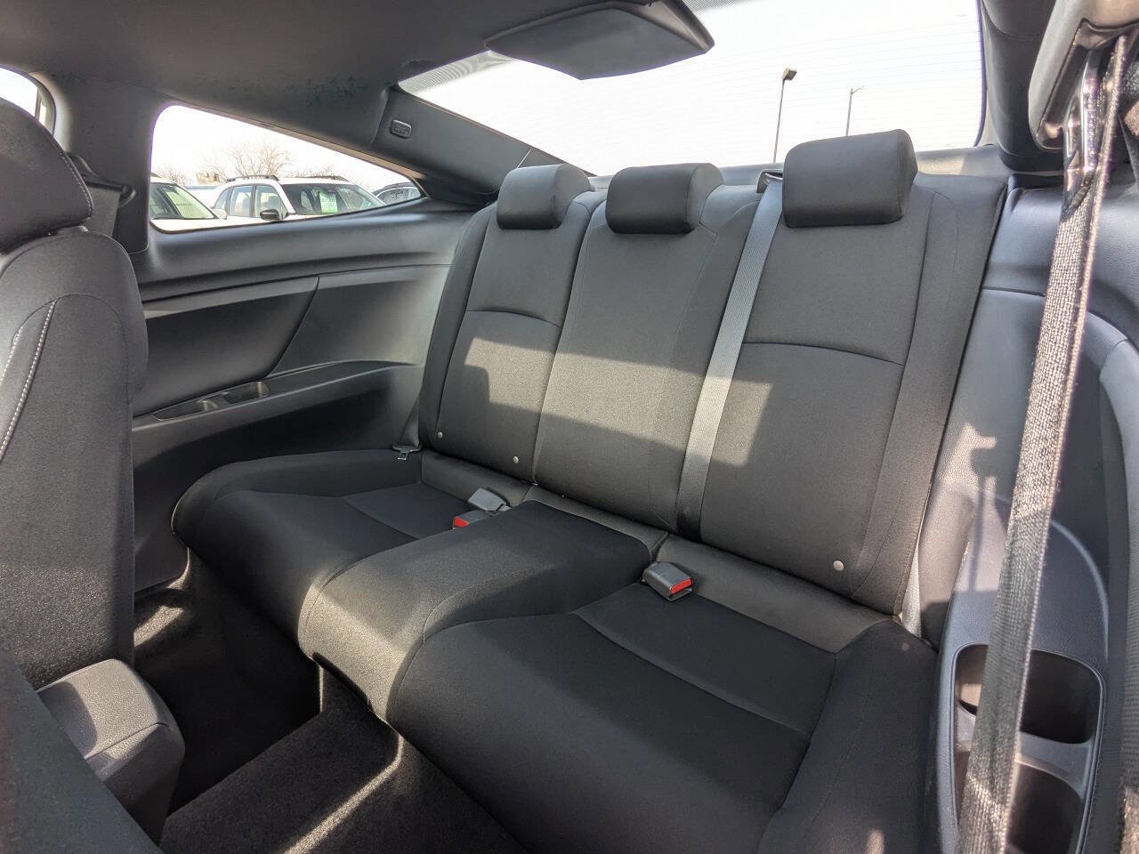 Used 2019 Honda Civic EX image 13