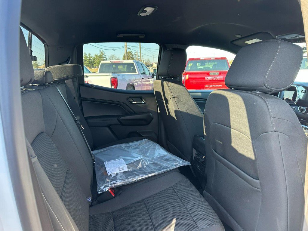 New 2026 GMC Canyon Elevation image 4