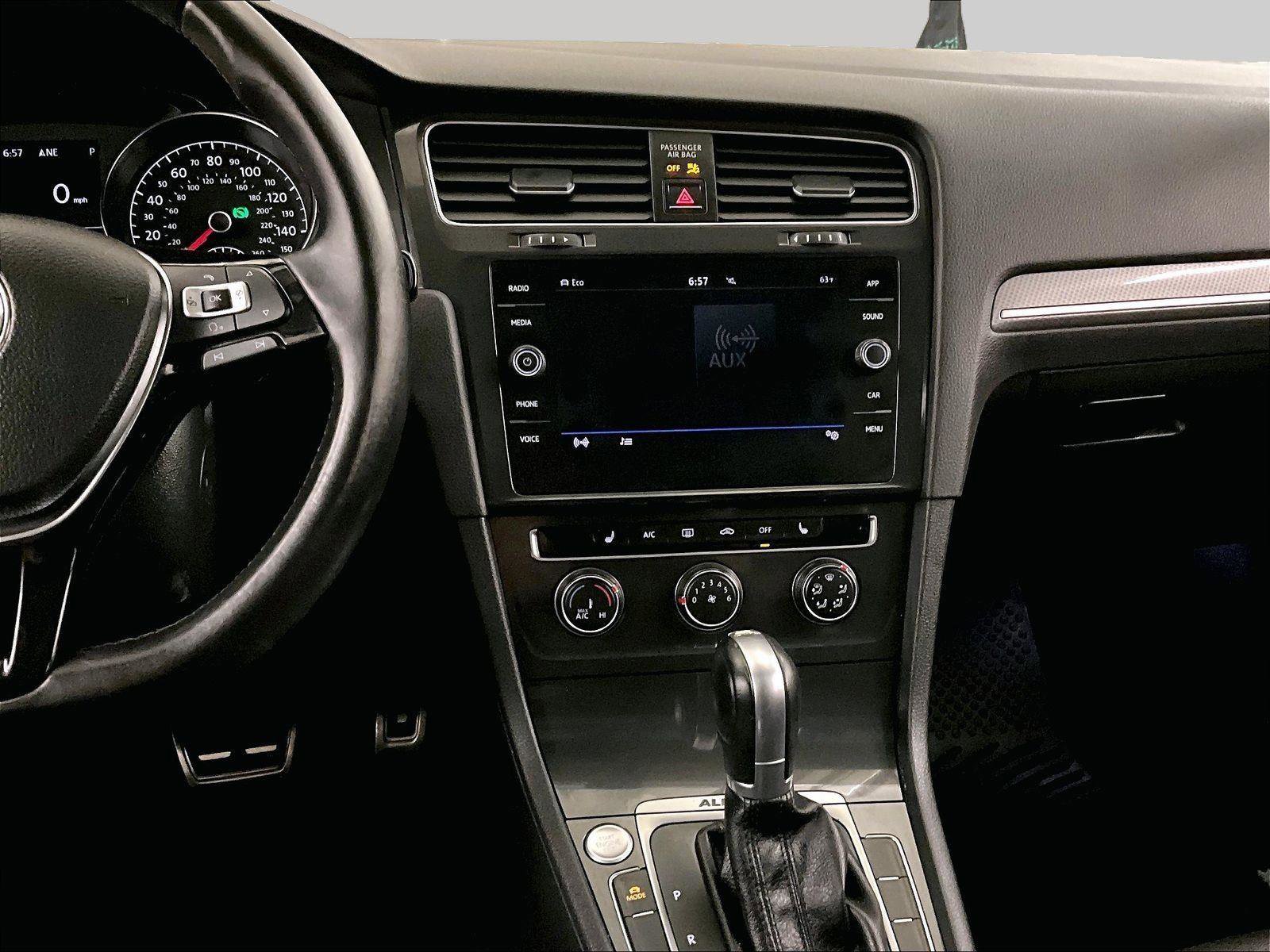 Used 2018 Volkswagen Golf Alltrack AWD/4WD image 7