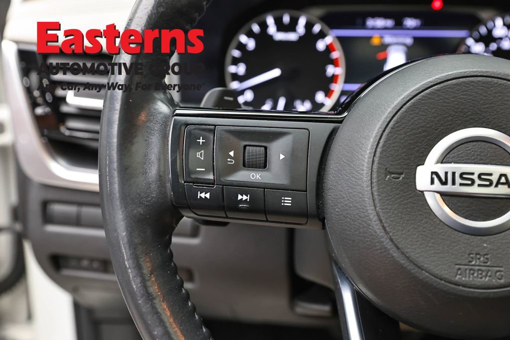 Used 2021 Nissan Rogue SV w/ Premium Package AWD/4WD image 15