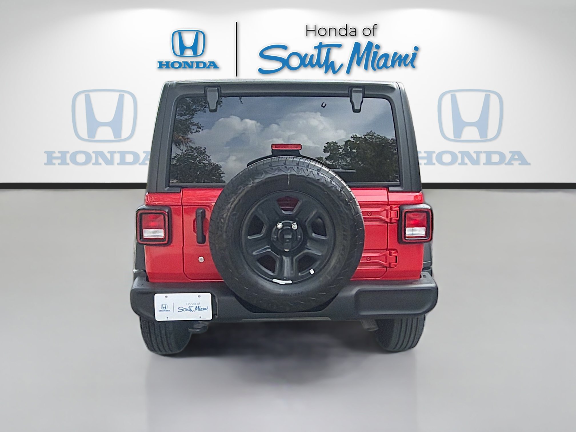 Used 2024 Jeep Wrangler Unlimited Sport AWD/4WD image 6